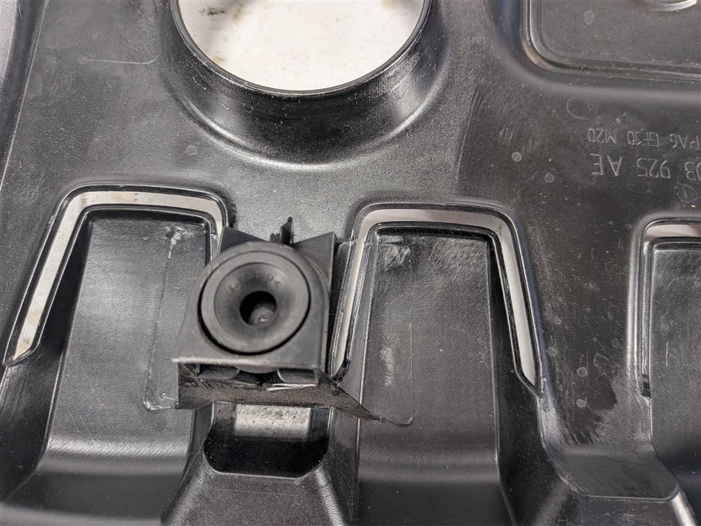 Thumbnail 9: 2009-2018 AUDI A3 Q3 TT (8U MK2 8P) 2.0L TFSI TURBO ENGINE COVER TRIM PIECE