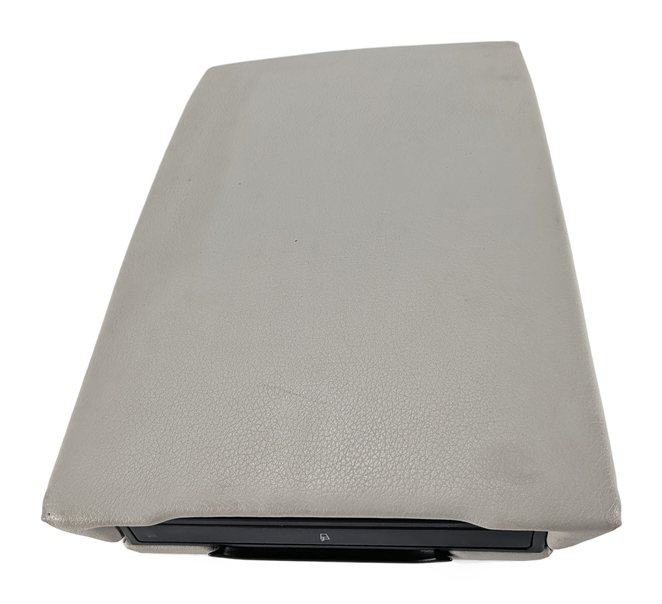 Thumbnail 9: 09-13 AUDI A3 8P HATCHBACK REAR SEAT CENTER ARMREST CUP HOLDER LEATHERETTE(Grey)