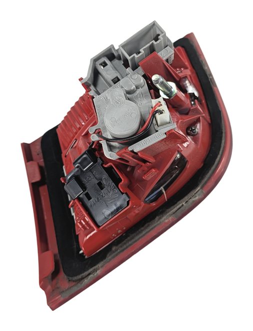 Thumbnail 7: 2009-2013 AUDI A3 (8P) REAR LEFT DRIVER INNER TRUNK TAILLIGHT LIGHT LAMP