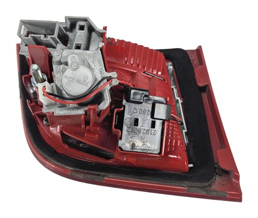 Thumbnail 7: 2009-2013 AUDI A3 (8P) RIGHT PASSENGER REAR INNER TRUNK TAILLIGHT LIGHT LAMP