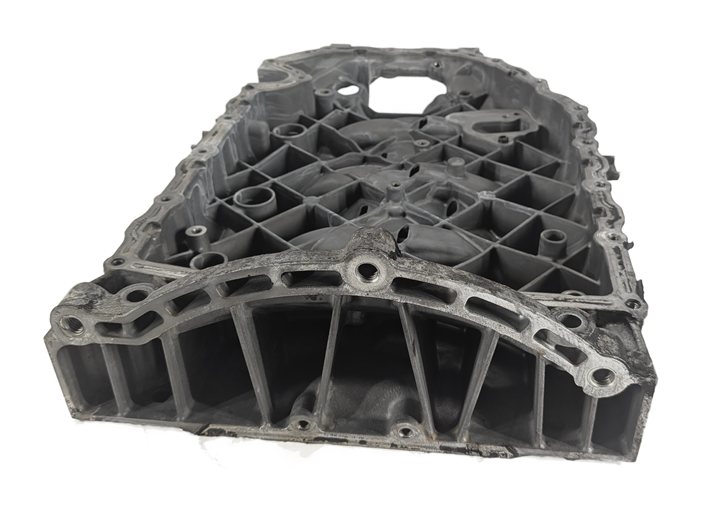 Thumbnail 4: 2010 AUDI A3 (8P) 2.0L (CCTA) ENGINE UPPER OIL PAN SUMP ASSEMBLY