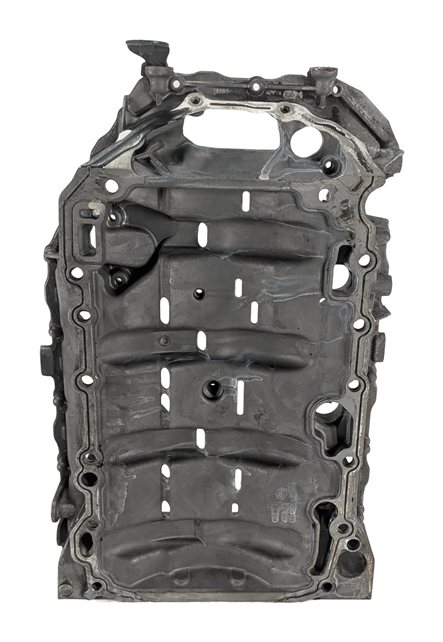 Thumbnail 7: 2010 AUDI A3 (8P) 2.0L (CCTA) ENGINE UPPER OIL PAN SUMP ASSEMBLY