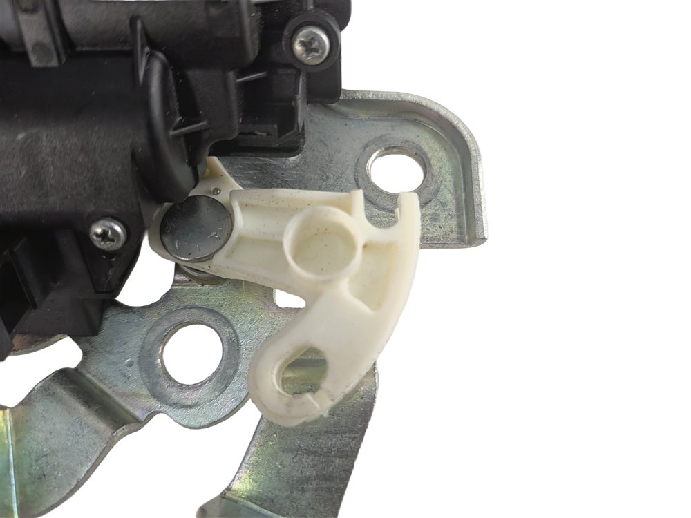Thumbnail 9: 2010 AUDI A3 (8P) REAR TRUNK LID LIFTGATE HATCH LOCK LATCH ACTUATOR