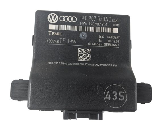 Thumbnail 3: 2010 AUDI A3 8P 2.0L CCTA ECM BCM CLUSTER GATEWAY IGNITION KEY IMMOBILIZER SET