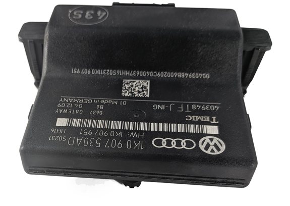 Thumbnail 5: 2010 AUDI A3 8P 2.0L CCTA ECM BCM CLUSTER GATEWAY IGNITION KEY IMMOBILIZER SET