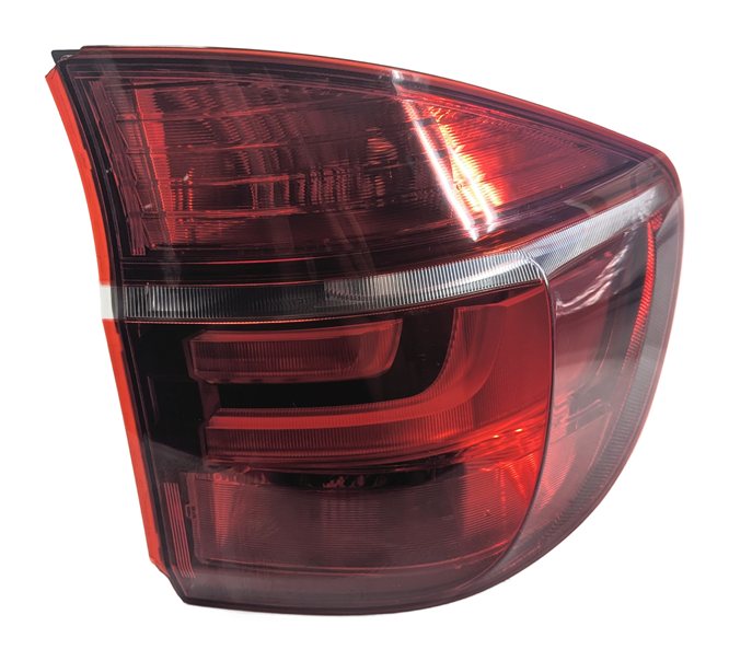 2011-2013 BMW X5 X5M (E70) RIGHT PASSENGER REAR OUTER TAILLIGHT BRAKE LIGHT LAMP