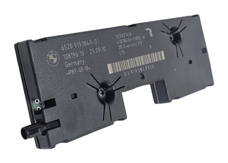 Thumbnail 4: 2011 BMW X5 (E70) RADIO STEREO RECEPTION ANTENNA DIVERSITY AMP AMPLIFIER MODULE