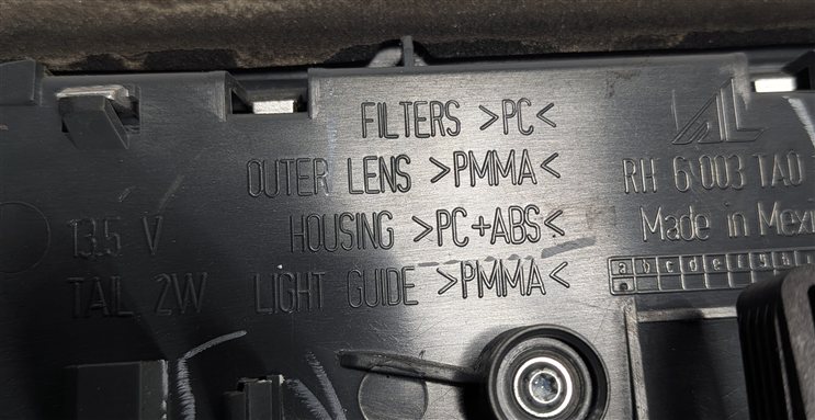 Thumbnail 7: 11-13 BMW X5 X5M (E70) RIGHT PASSENGER INNER TAILLIGHT LIGHT LAMP (INCANDESCENT)