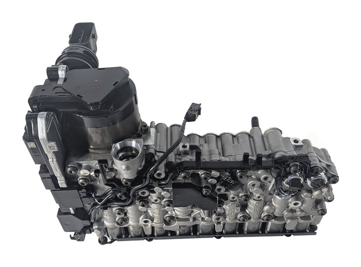 Thumbnail 3: 2017-2019 AUDI A4 A5 (B9 8W 8WS) 2.0L DCT AUTOMATIC TRANSMISSION VALVE BODY