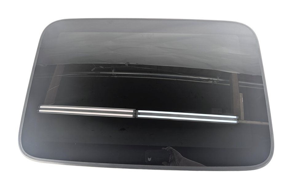 Thumbnail 2: 2017-2020 AUDI A4 (B9 8W) SUNROOF GLASS SUN ROOF GLASS WINDOW