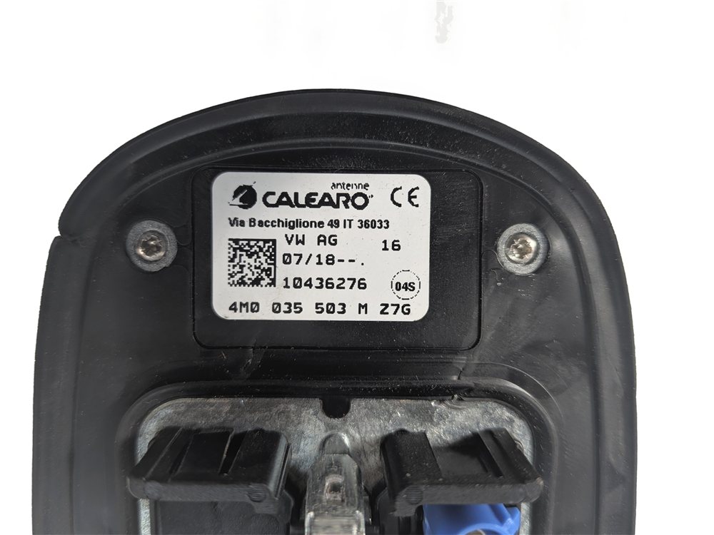 Thumbnail 4: 17-20 AUDI A4 A5 Q3 Q5 Q7 S4 S5 (B9 8W 4M FY 80A F3 F5) STEREO ANTENNA (Silver)