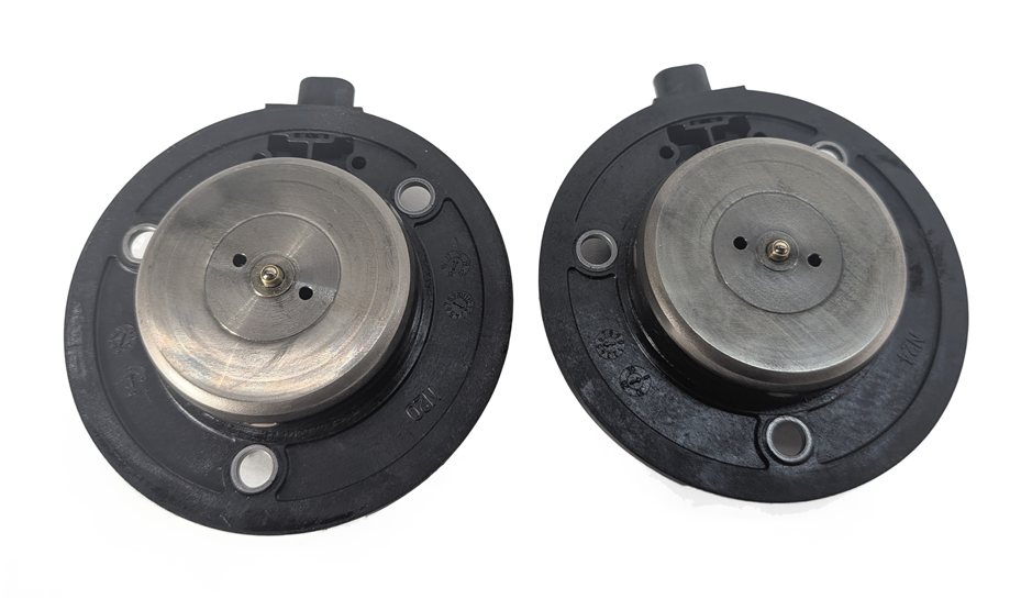 Thumbnail 3: 2018 AUDI A4 (B9 8W) 2.0L (CYMC) ENGINE CAMSHAFT ADJUSTER MAGNET SOLENOID SET/2