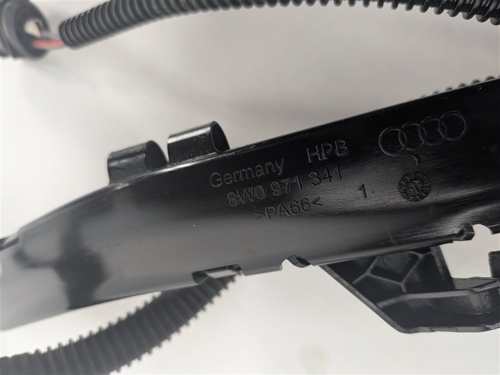 Thumbnail 4: 2018 AUDI A4 (B9 8W) 2.0L STARTER ALTERNATOR BATTERY CABLE WIRE HARNESS
