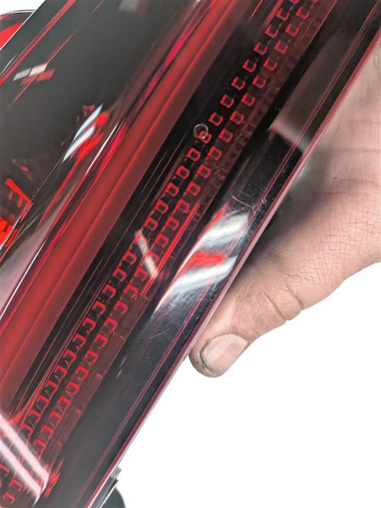 Thumbnail 7: 17-19 AUDI A4 (B9 8W) REAR RIGHT PASSENGER INNER TRUNK TAILLIGHT LIGHT LAMP LED