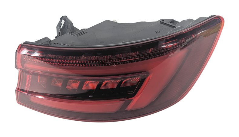 17-19 AUDI A4 (B9 8W) REAR RIGHT PASSENGER OUTER TAILLIGHT BRAKE LIGHT LAMP LED