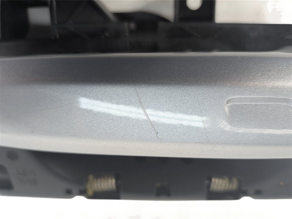 Thumbnail 5: 17-21 AUDI A4 A5 S5 (B9 8WS 8W F5) RIGHT FRONT PASSENGER DOOR HANDLE (Silver)