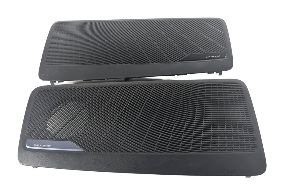 Thumbnail 2: 2018 AUDI A4 B9 REAR DECK BANG & OLUFSEN SPEAKER GRILLE COVER LEFT/RIGHT SET/2