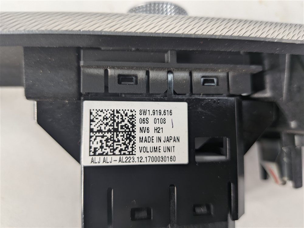 Thumbnail 7: 2018 AUDI A4 B9 8W INTERIOR DOOR DASH CONSOLE TRIM SET/7 (Aluminum Ellipse)