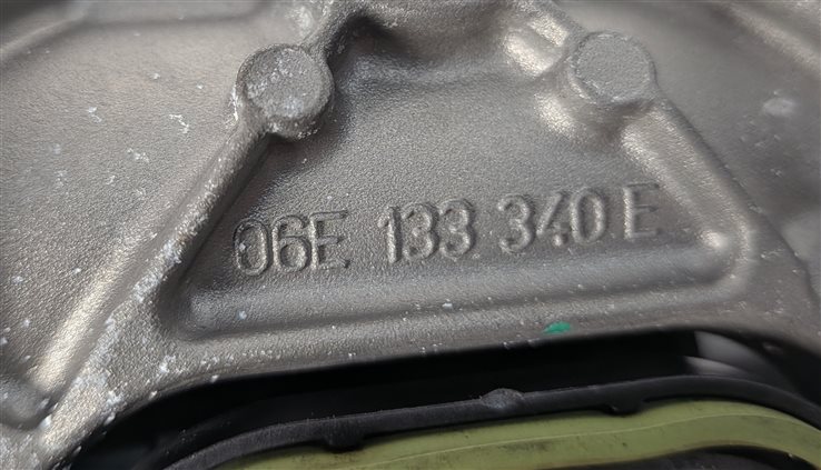 Thumbnail 8: 12-17 AUDI A6 A7 Q5 S5 SQ5 (C7 4G8 B8 8T 8R) RIGHT INTAKE MANIFOLD DIFFUSER RAIL