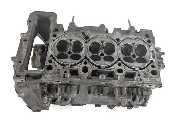 12-15 AUDI A6 A7 Q7 (C7 4G8 4L) 3.0L SUPERCHARGED ENGINE LEFT CYLINDER HEAD