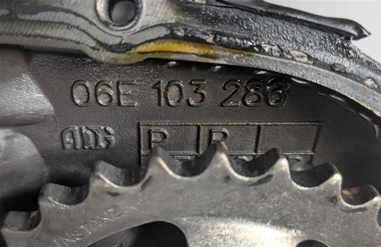 Thumbnail 6: 12-15 AUDI A6 A7 Q7 (C7 4G8 4L) 3.0L SUPERCHARGED ENGINE RIGHT CYLINDER HEAD