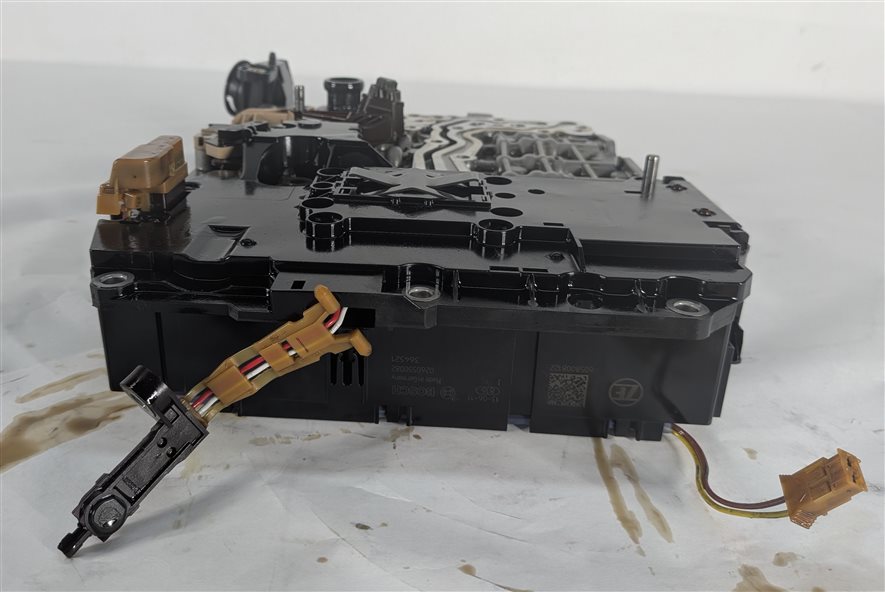 Thumbnail 6: 13-15 AUDI A6 A7 (C7 4G8) 3.0L AWD AUTO TRANSMISSION VALVE BODY w/HYDRAULIC PUMP