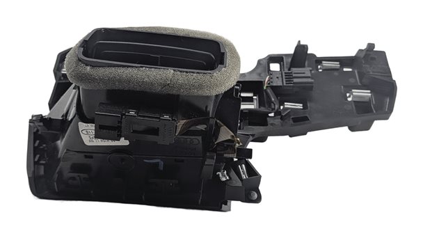 Thumbnail 4: 2017 AUDI Q7 (4M) FRONT LEFT DRIVER DASH HEAT AIR AC VENT w/TRIM CARRIER (Black)