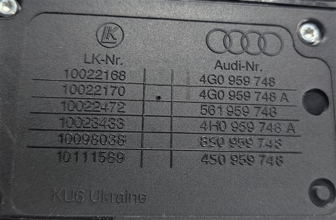 Thumbnail 5: 2017 AUDI Q7 (4M) FRONT RIGHT PASSENGER POWER SEAT ADJUSTMENT CONTROL SWITCH