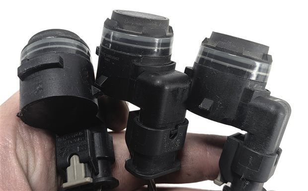 Thumbnail 4: 2017 AUDI Q7 (4M) FRONT BUMPER PARK ASSIST PDC SENSORS SET w/HARNESS (Silver)