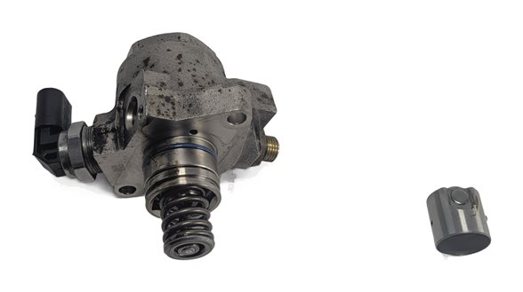 Thumbnail 4: 2017-2019 AUDI Q7 (4M) 3.0L SUPER CREC ENGINE MOUNTED HIGH PRESSURE FUEL PUMP