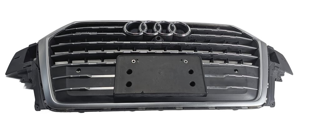 Thumbnail 3: 2017-2019 AUDI Q7 (4M) FRONT UPPER CENTER HOOD AIR VENT GRILLE TRIM