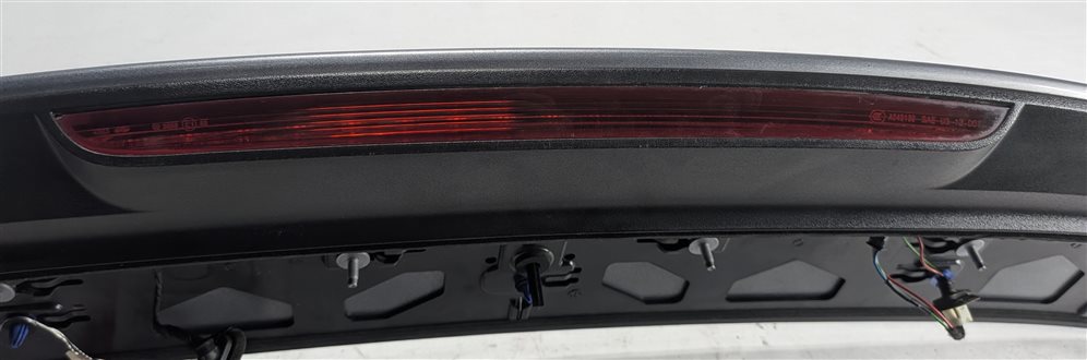 Thumbnail 8: 2017-2022 AUDI Q7 (4M) REAR TRUNK SPOILER WING w/ 3rd BRAKE LIGHT (Silver)