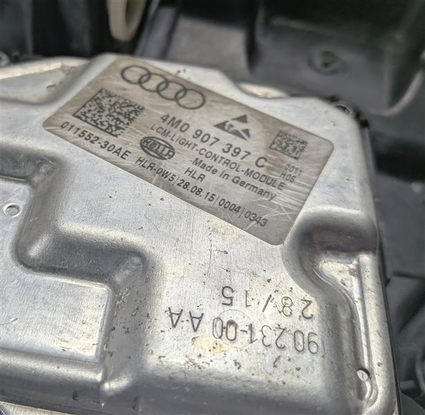Thumbnail 11: 17-19 AUDI Q7 (4M) LEFT FRONT DRIVER DYNAMIC LED HEADLIGHT LIGHT LAMP (8Q3)