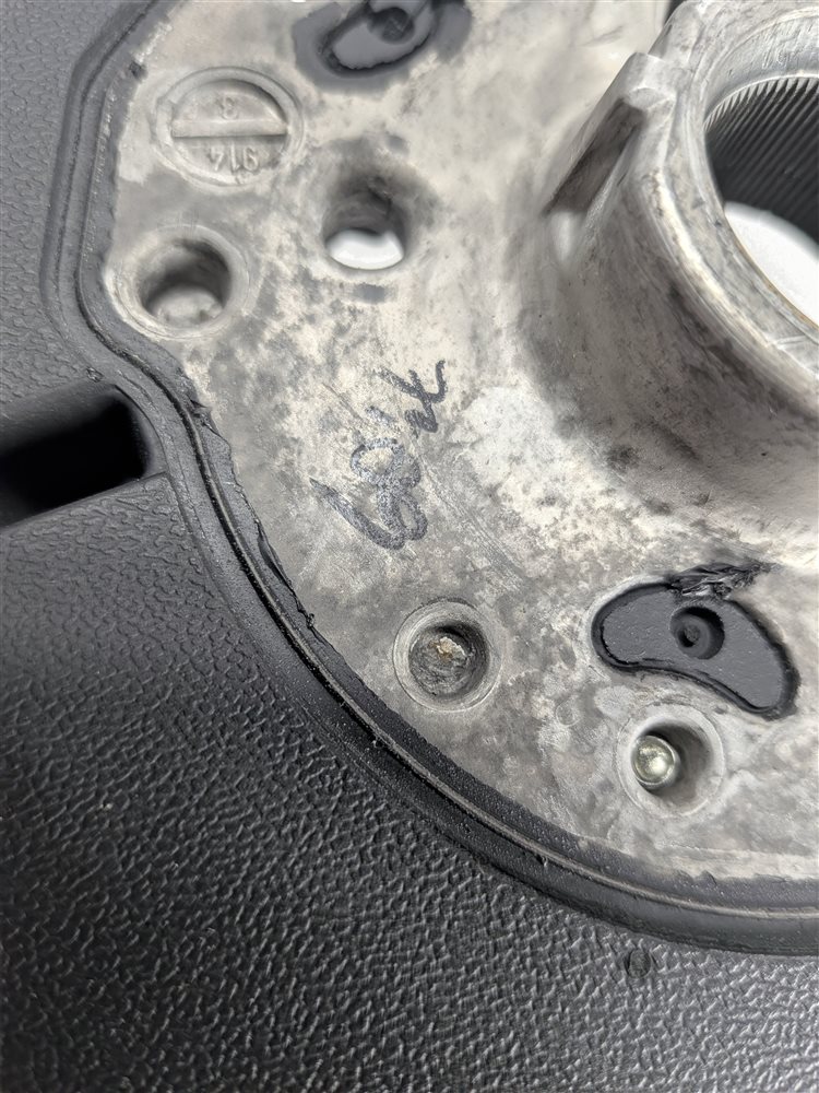 Thumbnail 5: 17-19 AUDI Q7 (4M) 3-SPOKE PADDLE SHIFT STEERING WHEEL w/ SWITCHES (Black)