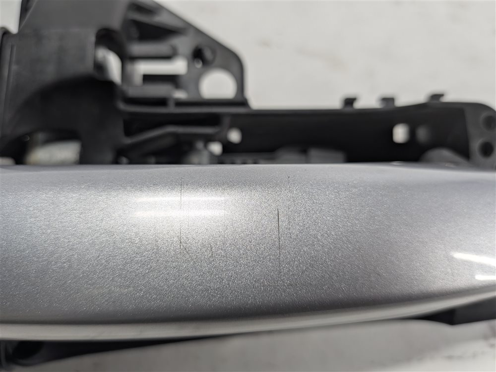 Thumbnail 10: 17-20 AUDI Q7 (4M) FRONT LEFT DRIVER KEYLESS EXTERIOR DOOR HANDLE (Silver)