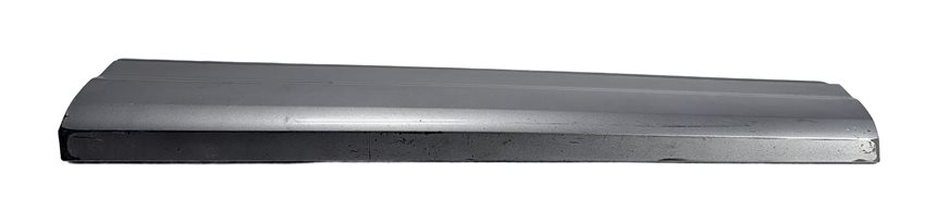 Thumbnail 2: 2017-2019 AUDI Q7 (4M) RIGHT FRONT PASSENGER DOOR RUNNER MOULDING TRIM (Silver)
