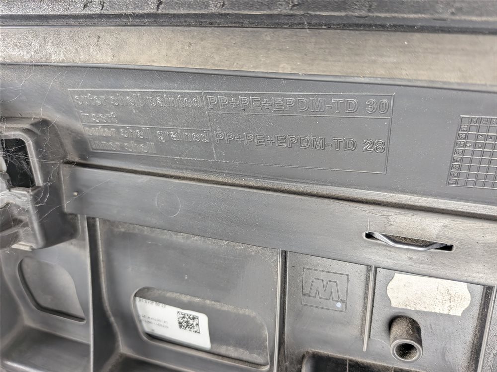 Thumbnail 10: 2017-2019 AUDI Q7 (4M) FRONT LEFT DRIVER LOWER DOOR MOULDING TRIM (Silver)