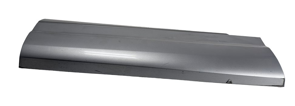 Thumbnail 2: 2017-2019 AUDI Q7 (4M) REAR LEFT DOOR LOWER MOULDING RUNNER TRIM (Silver)