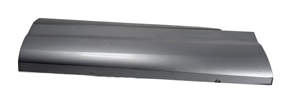 Thumbnail 3: 2017-2019 AUDI Q7 (4M) REAR LEFT DOOR LOWER MOULDING RUNNER TRIM (Silver)