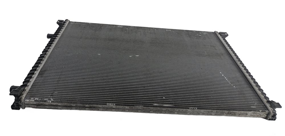 Thumbnail 2: 2017-2019 AUDI Q7 (4M) 3.0L SUPERCHARGED ENGINE MAIN CENTER AUXILIARY RADIATOR