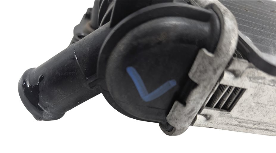 Thumbnail 5: 2017-2019 AUDI Q7 (4M) 3.0L SUPERCHARED ENGINE LEFT DRIVER AUXILIARY RADIATOR