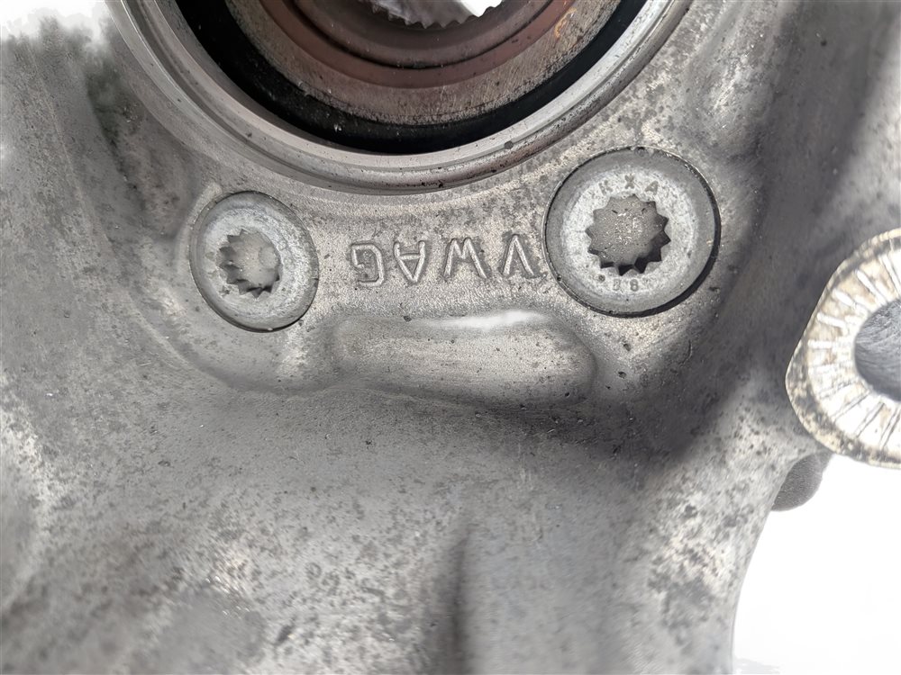 Thumbnail 7: 2017-2022 AUDI Q7 (4M) REAR RIGHT PASSENGER SPINDLE KNUCKLE WHEEL HUB w/ SHIELD