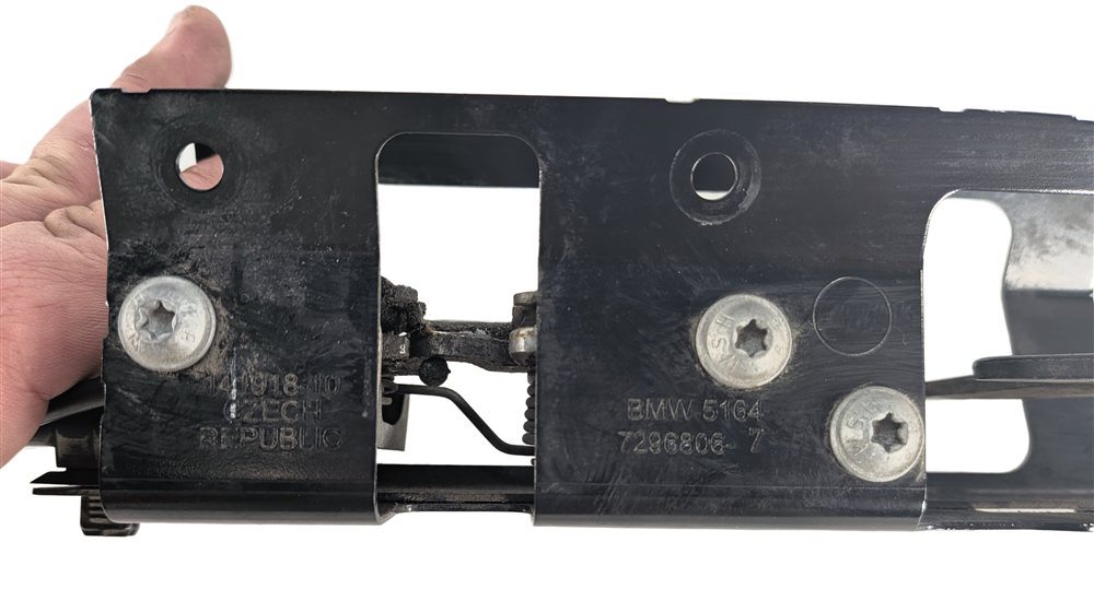 Thumbnail 5: 2014 BMW I3 (I01) FRONT HOOD LID LOCK LATCH w/ACTUATOR AND CABLE