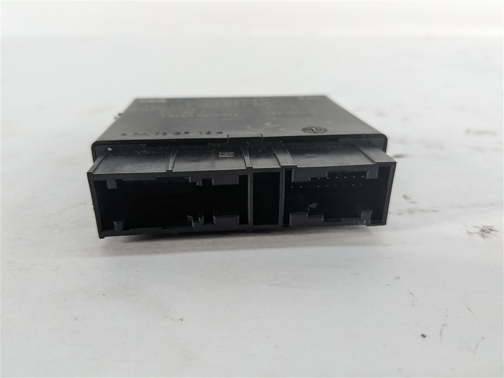 Thumbnail 2: 2014 BMW I3 (I01) PARK ASSIST PDC DISTANCE CONTROL MODULE COMPUTER