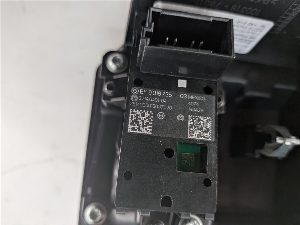 Thumbnail 5: 2014-2020 BMW I3 (I01) CENTER CONSOLE PANEL PARK BRAKE SWITCH 12V USB AUX