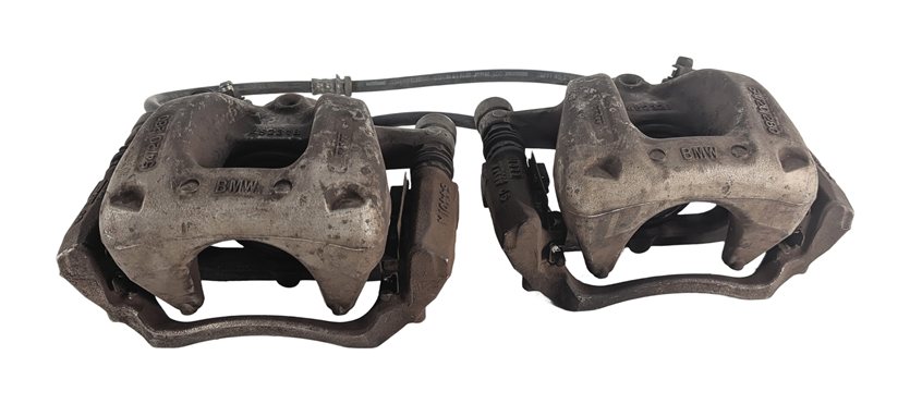 Thumbnail 2: 2014-2020 BMW I3 (I01) FRONT BRAKE CALIPER LEFT & RIGHT SET/2