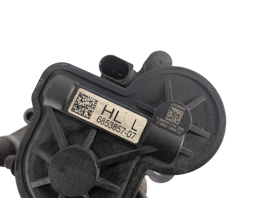 Thumbnail 6: 2014-2020 BMW I3 (I01) REAR LEFT BRAKE CALIPER w/ELECTRONIC PARK MOTOR