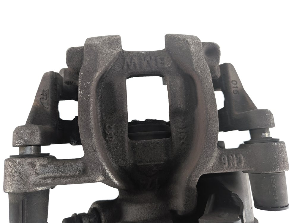 Thumbnail 7: 2014-2020 BMW I3 (I01) REAR LEFT BRAKE CALIPER w/ELECTRONIC PARK MOTOR