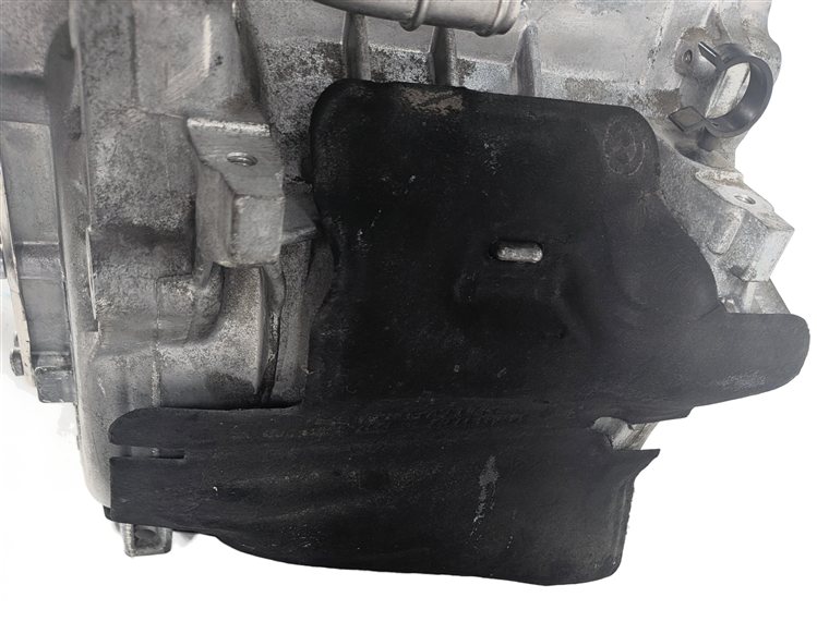 Thumbnail 10: 2014-2020 BMW I3 (I01) ELECTRIC DRIVE MOTOR w/GEARBOX TRANSMISSION