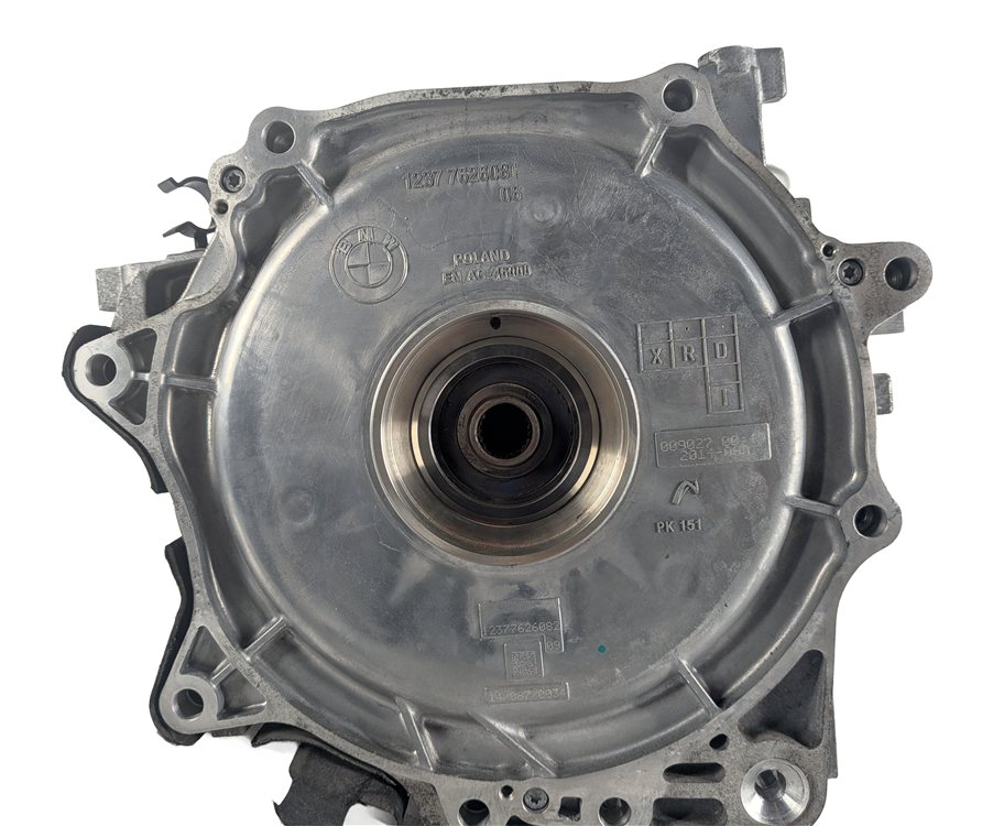 Thumbnail 3: 2014-2020 BMW I3 (I01) ELECTRIC DRIVE MOTOR w/GEARBOX TRANSMISSION